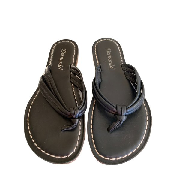 Bernardo Shoes - Bernardo Miami Women's Calf Leather Flip Flops Sandals Brazil Flats Navy Sz 8